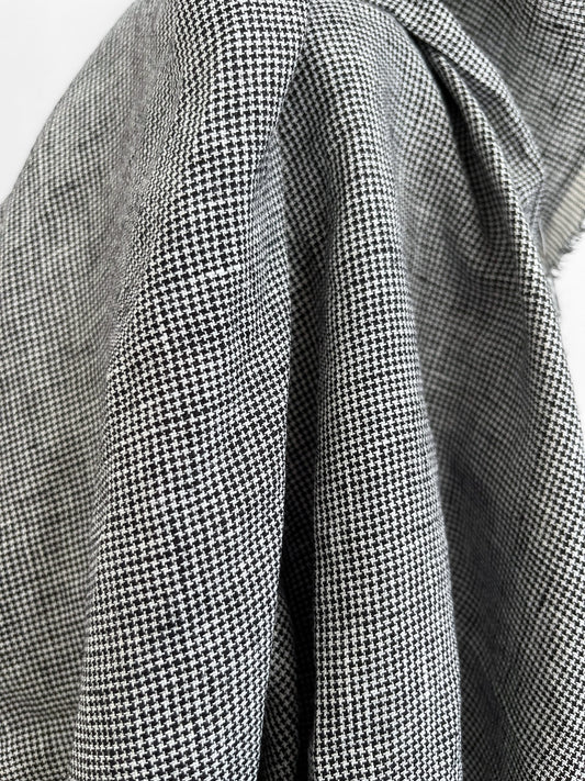 Black & White Houndstooth