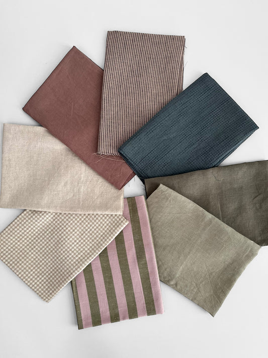 Fat Quarter Bundle 8 pieces