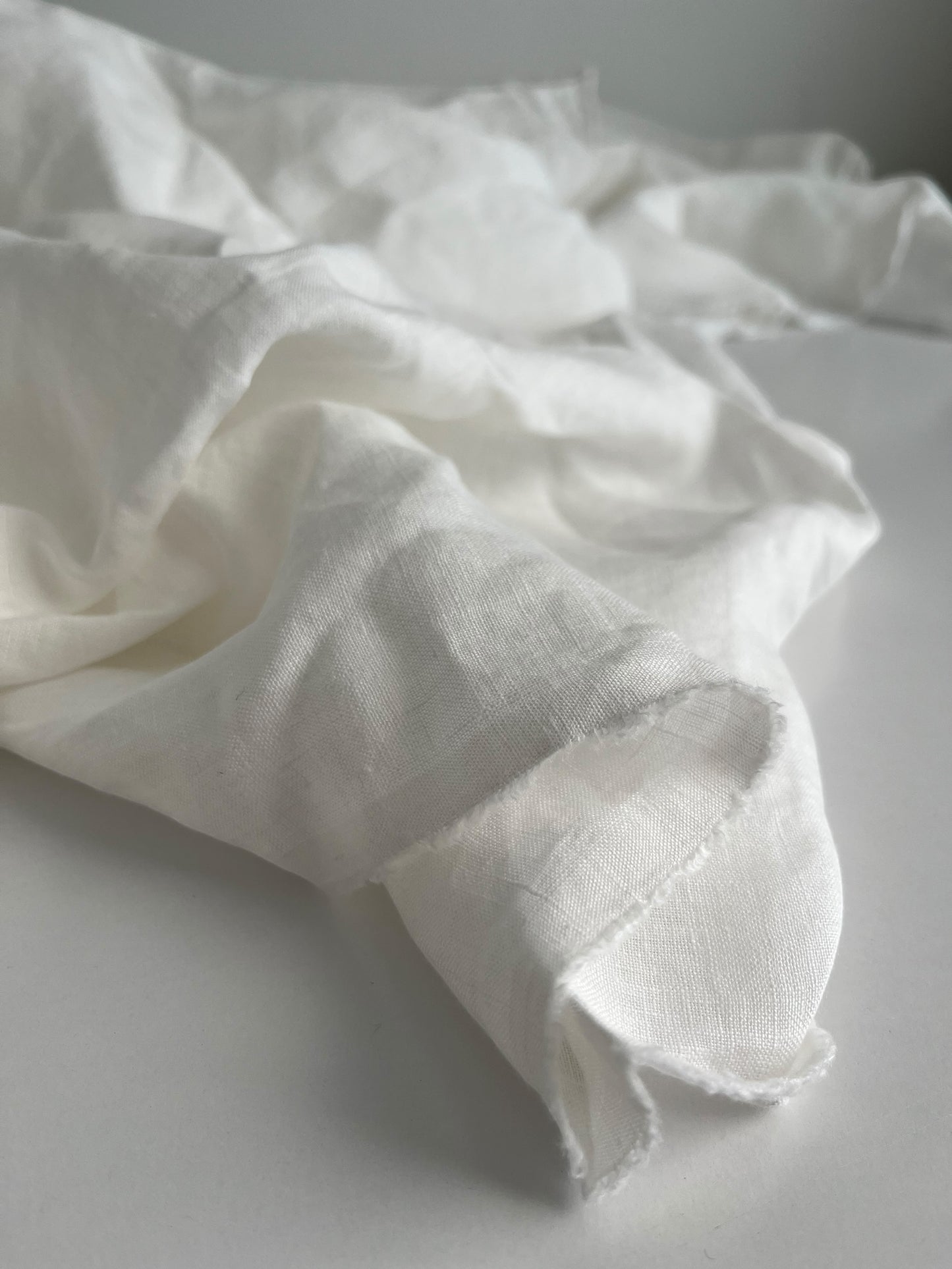SWATCHES 170gsm Linen