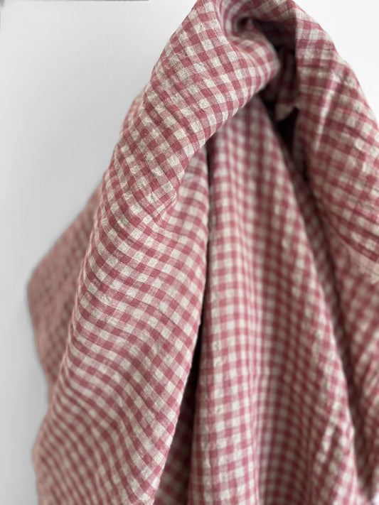 Rouge Gingham