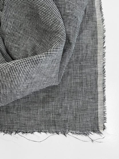 Black & White Houndstooth