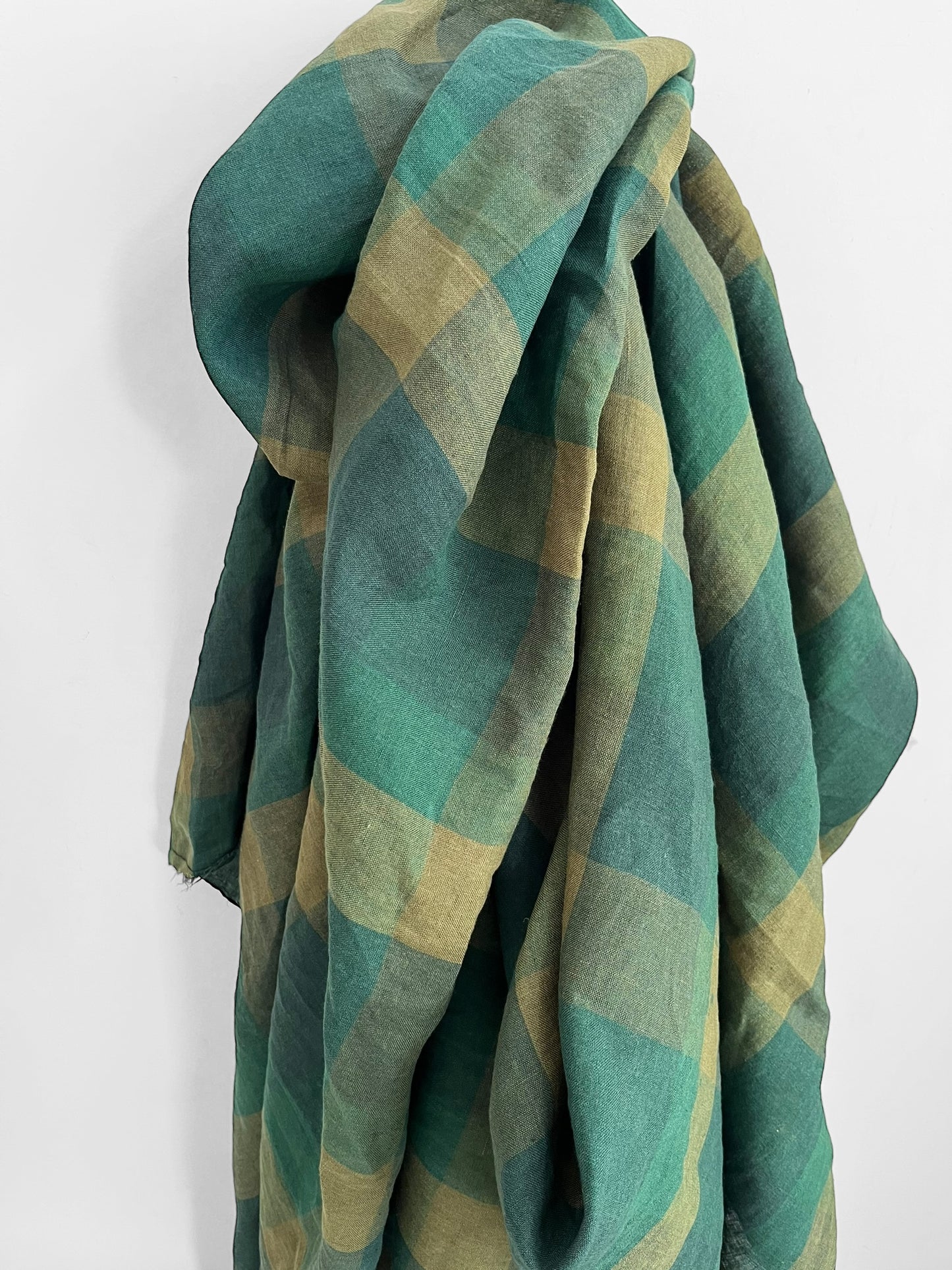 REMNANT 2.6m Green Checks