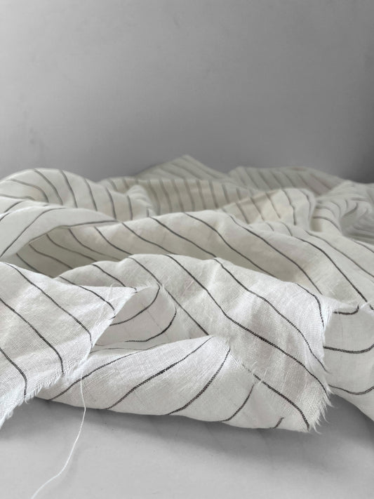 White Pinstripes 20mm