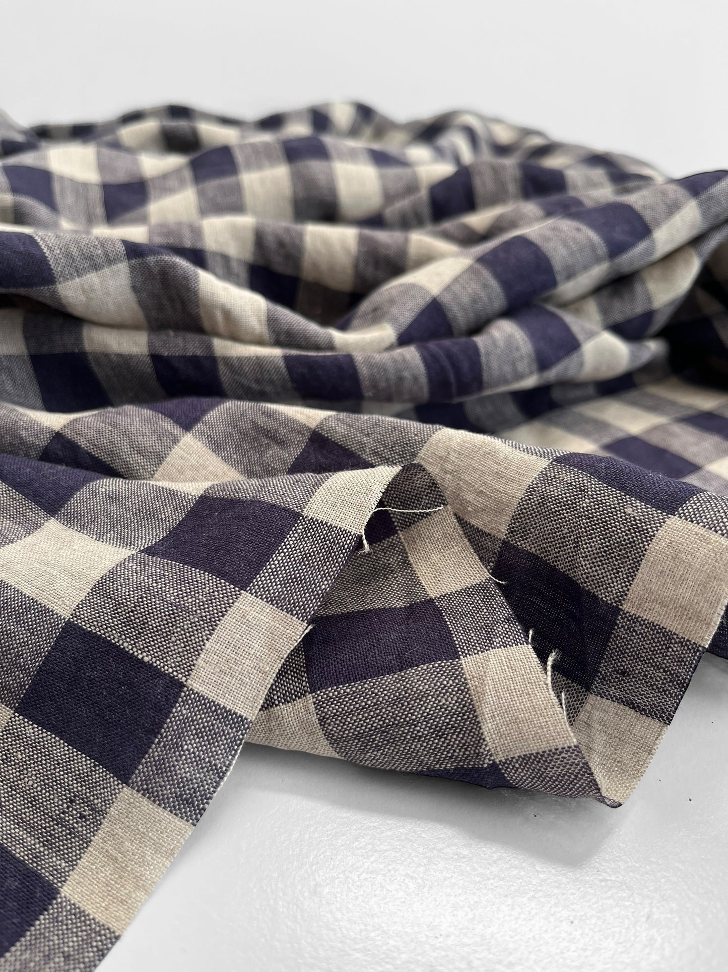 REMNANT 2.5m - Navy Gingham Large