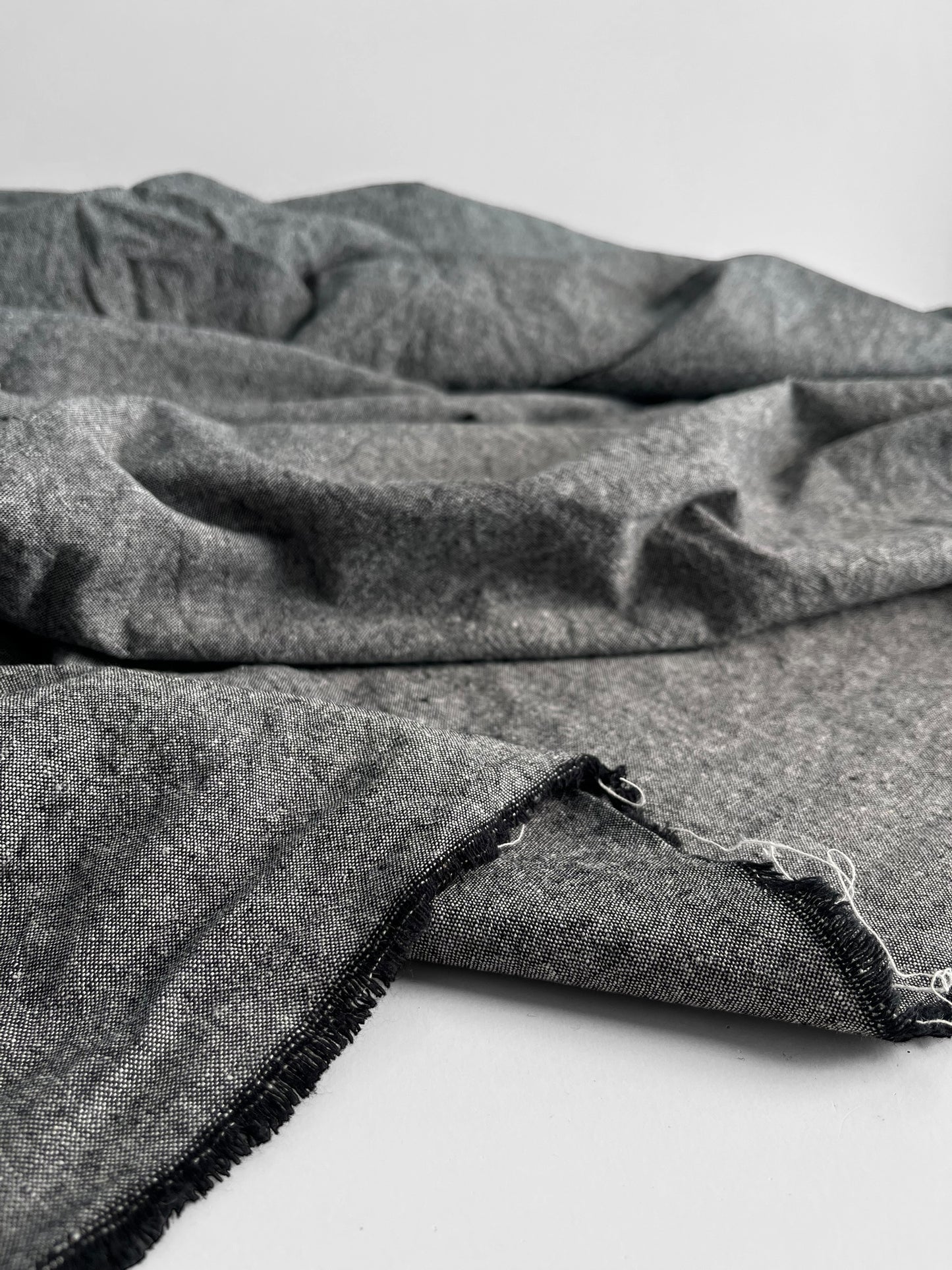 Black Chambray (washed)