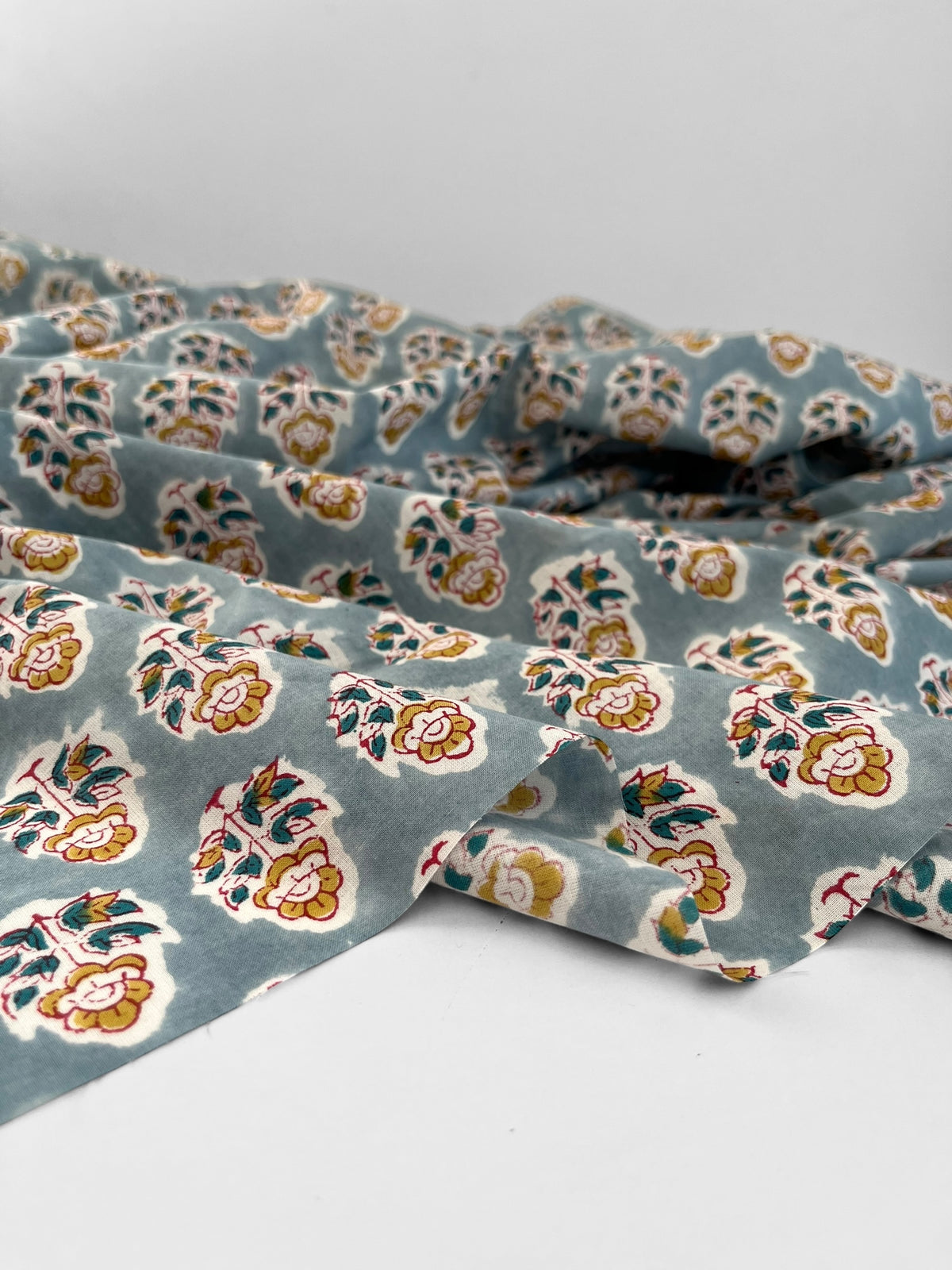 Primrose Dusky Blue