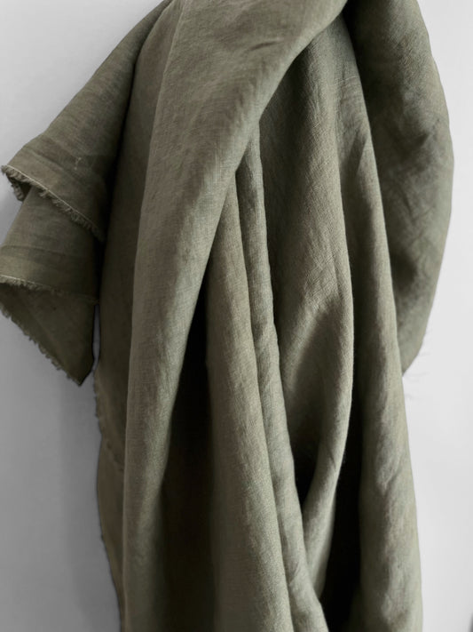 Dusty green