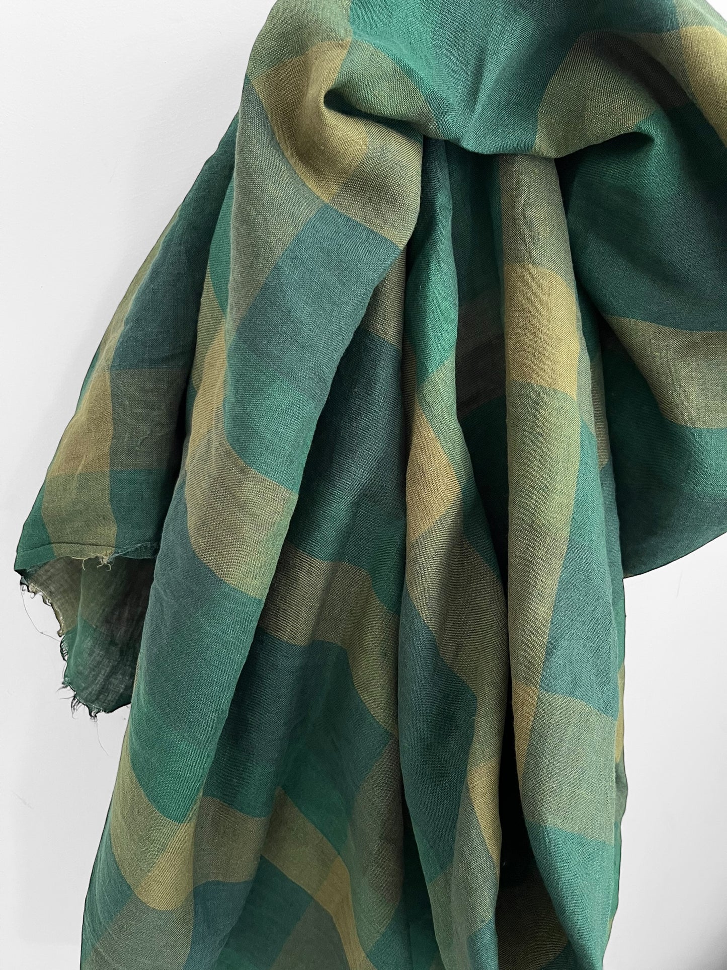 REMNANT 2.6m Green Checks