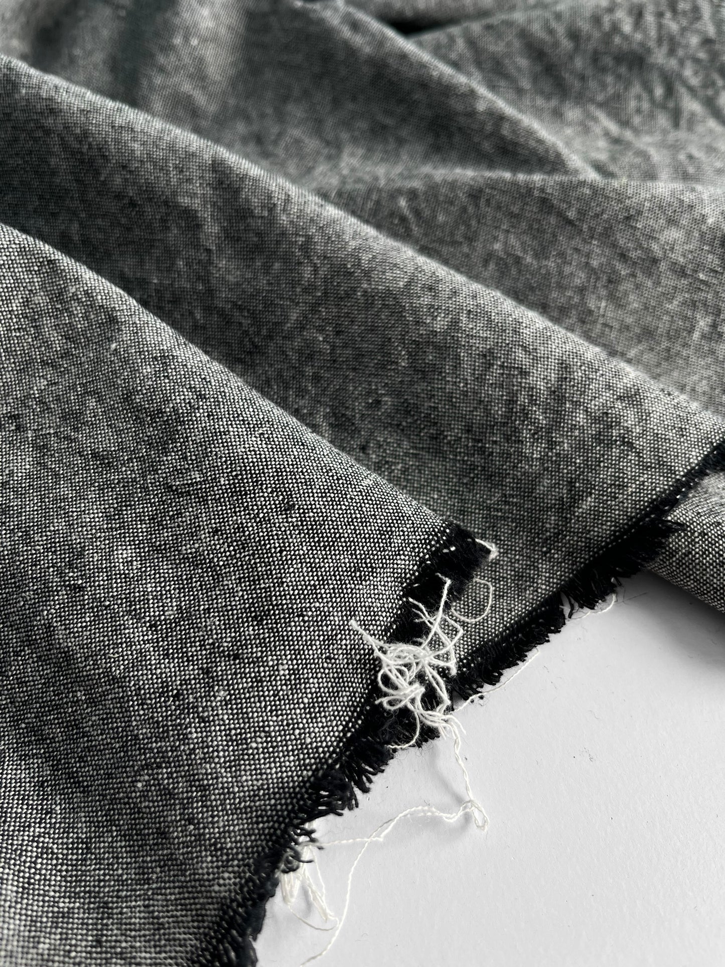 Black Chambray (washed)
