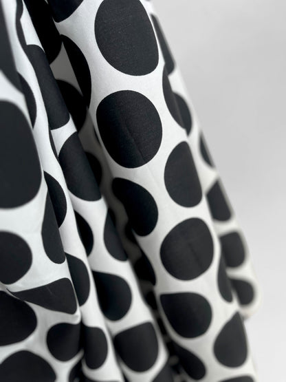 REMNANT 1.3m - Large Dots Twill
