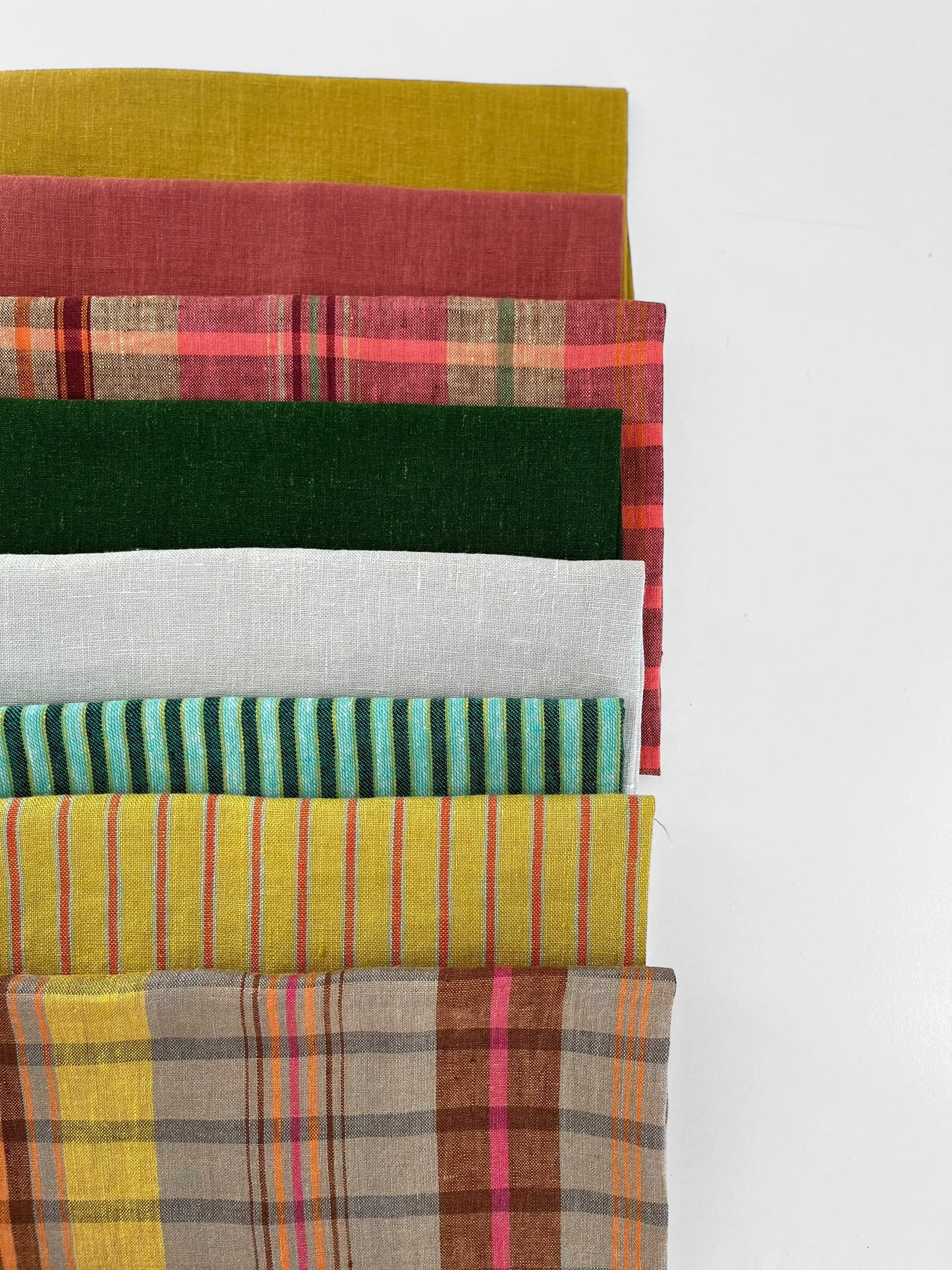 Fat Quarter Bundle 8 pieces