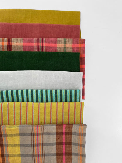 Fat Quarter Bundle 8 pieces