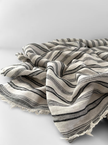 REMNANT 1.9m - Rustic Black
