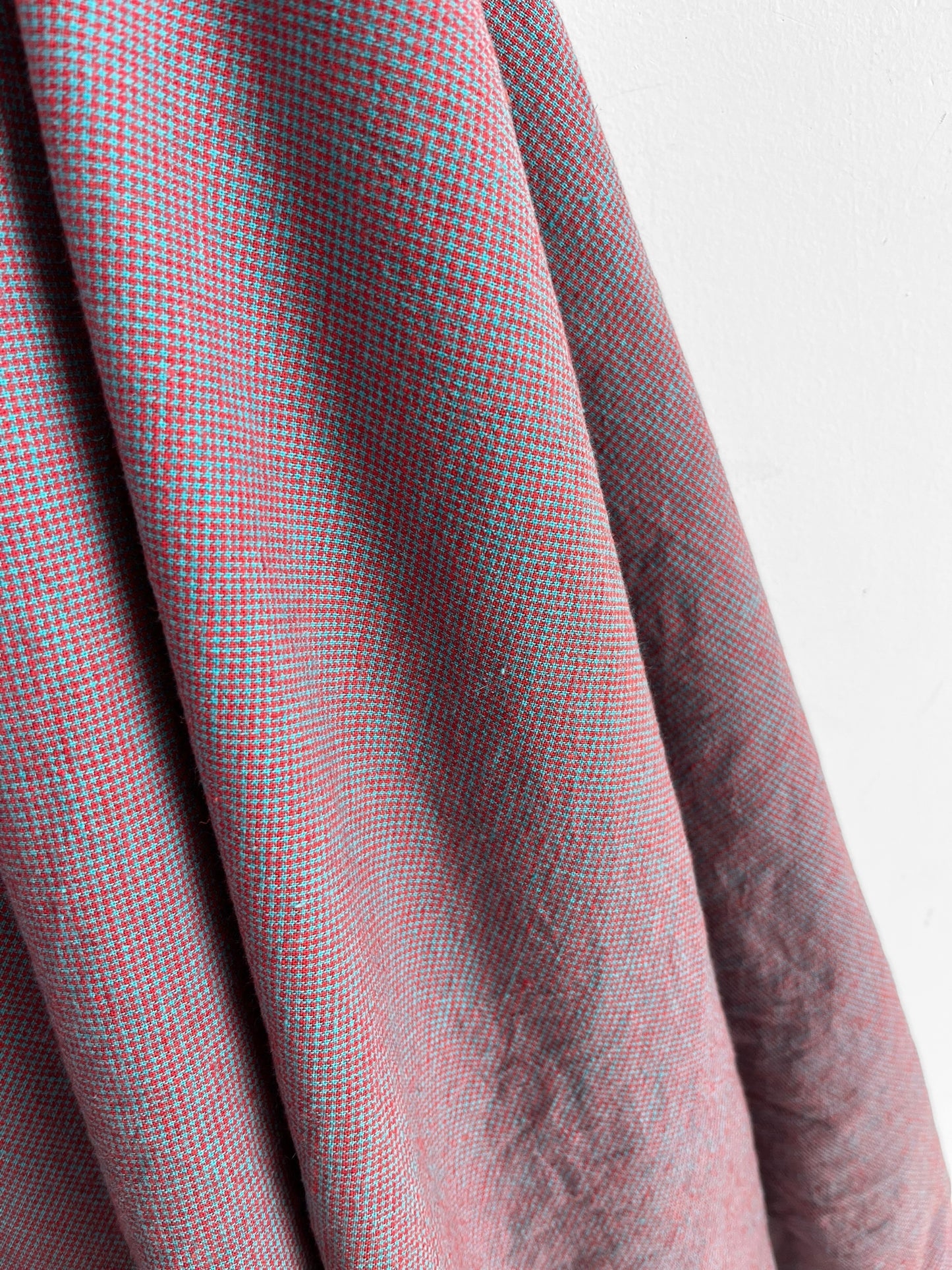 REMNANT 1.95m - Blue & Red Micro Checks