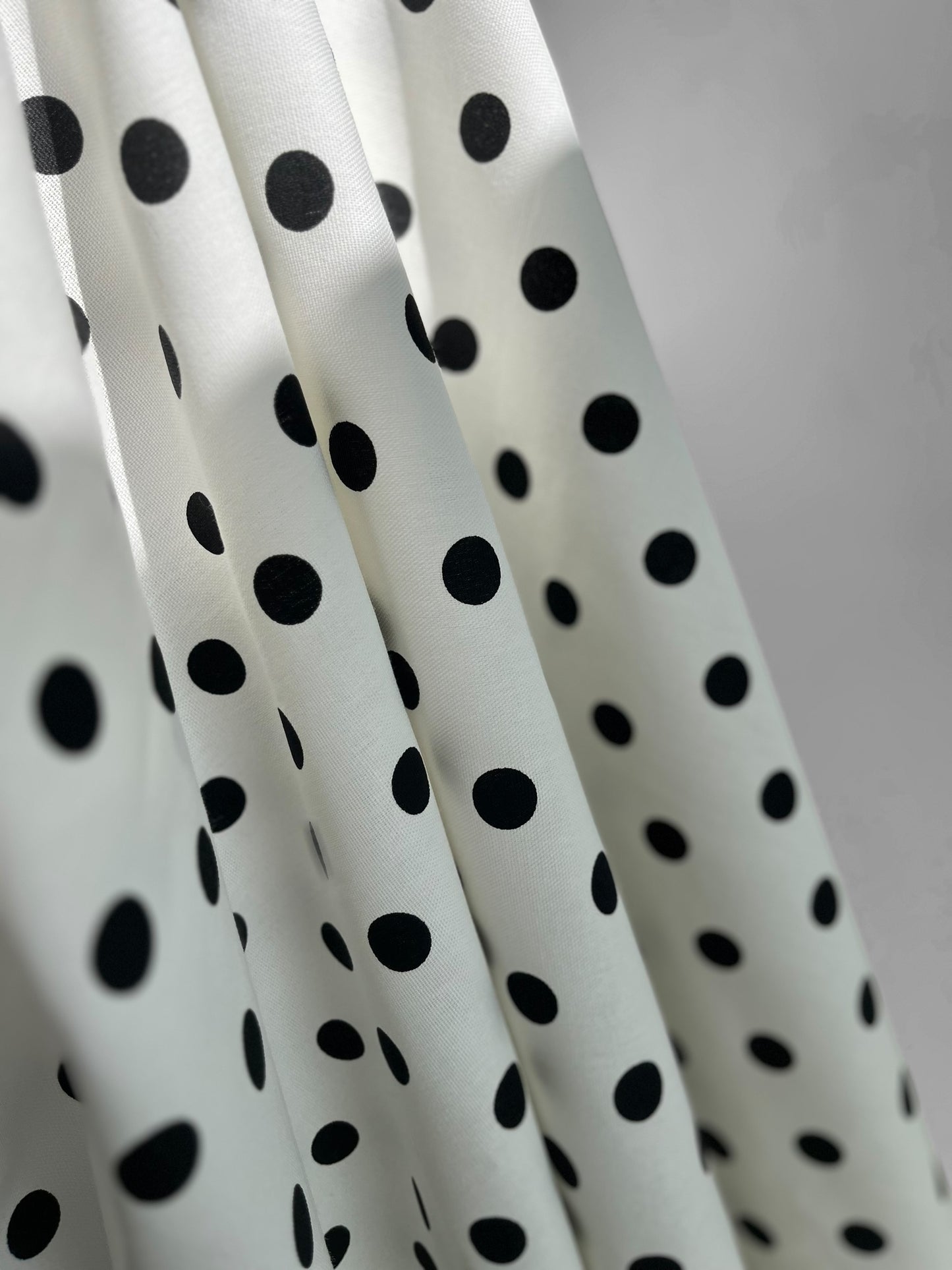 REMNANT 1.25m - Polka Dots Canvas
