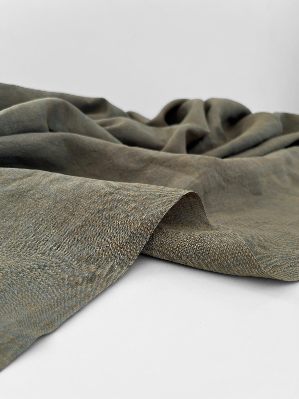REMNANT 2m - Peacock Melange