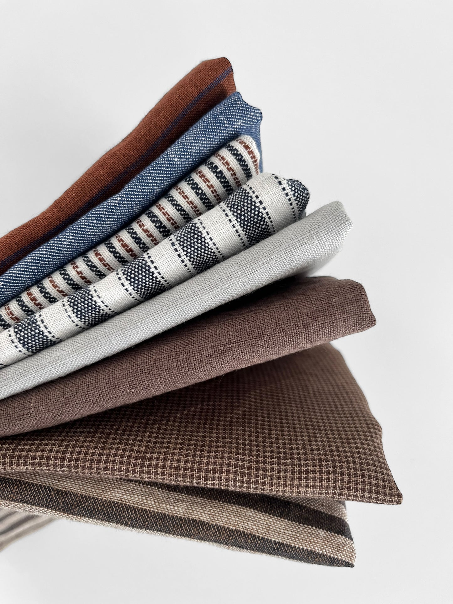 Fat Quarter Bundle 8 pieces