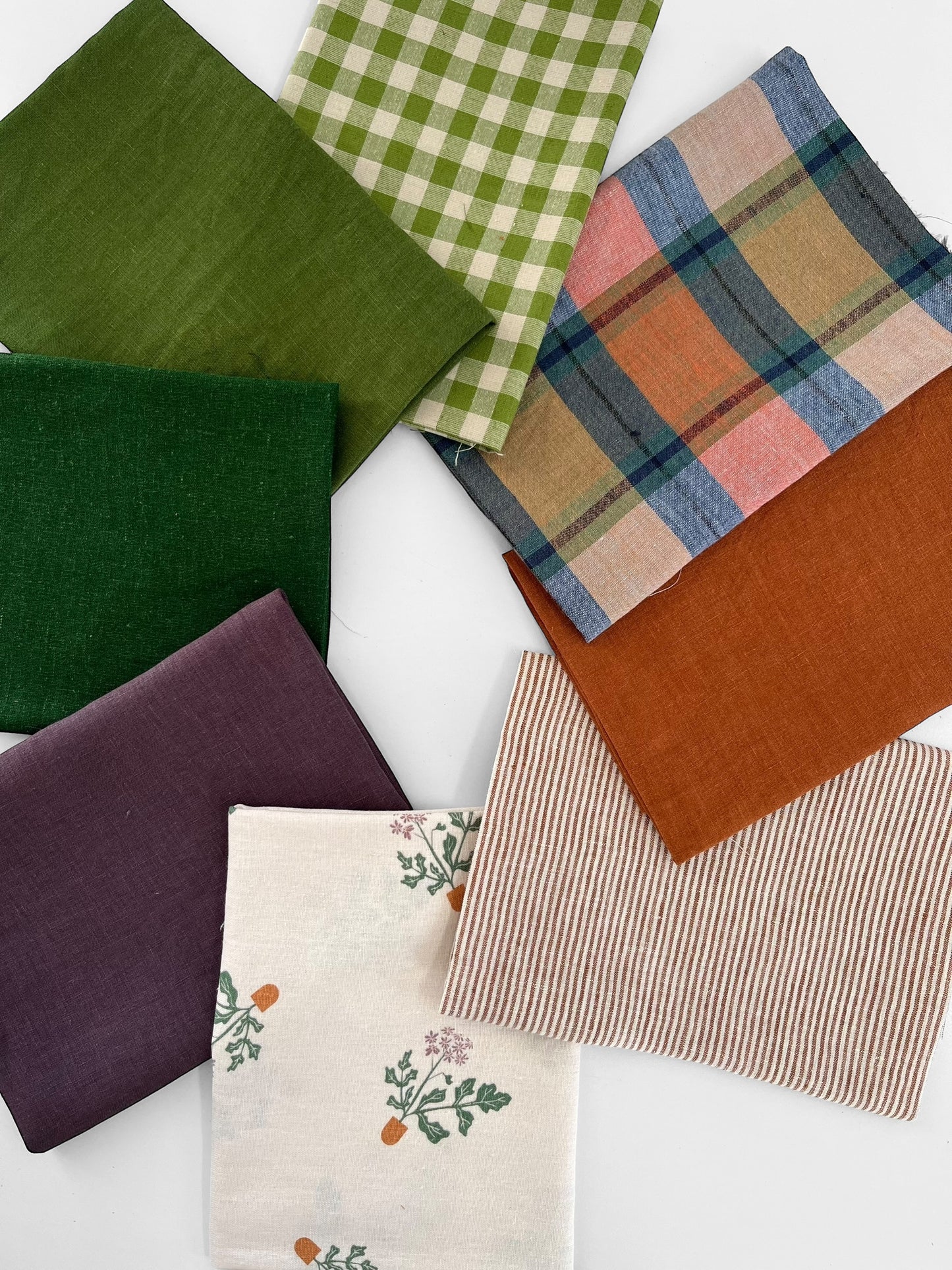 Fat Quarter Bundle 8 pieces