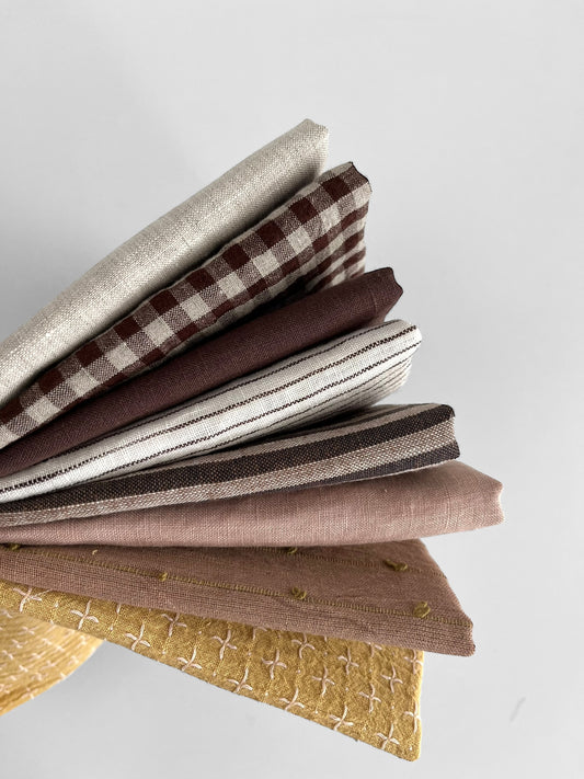 Fat Quarter Bundle 8 pieces