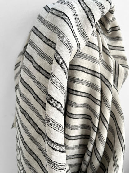 REMNANT 1.9m - Rustic Black