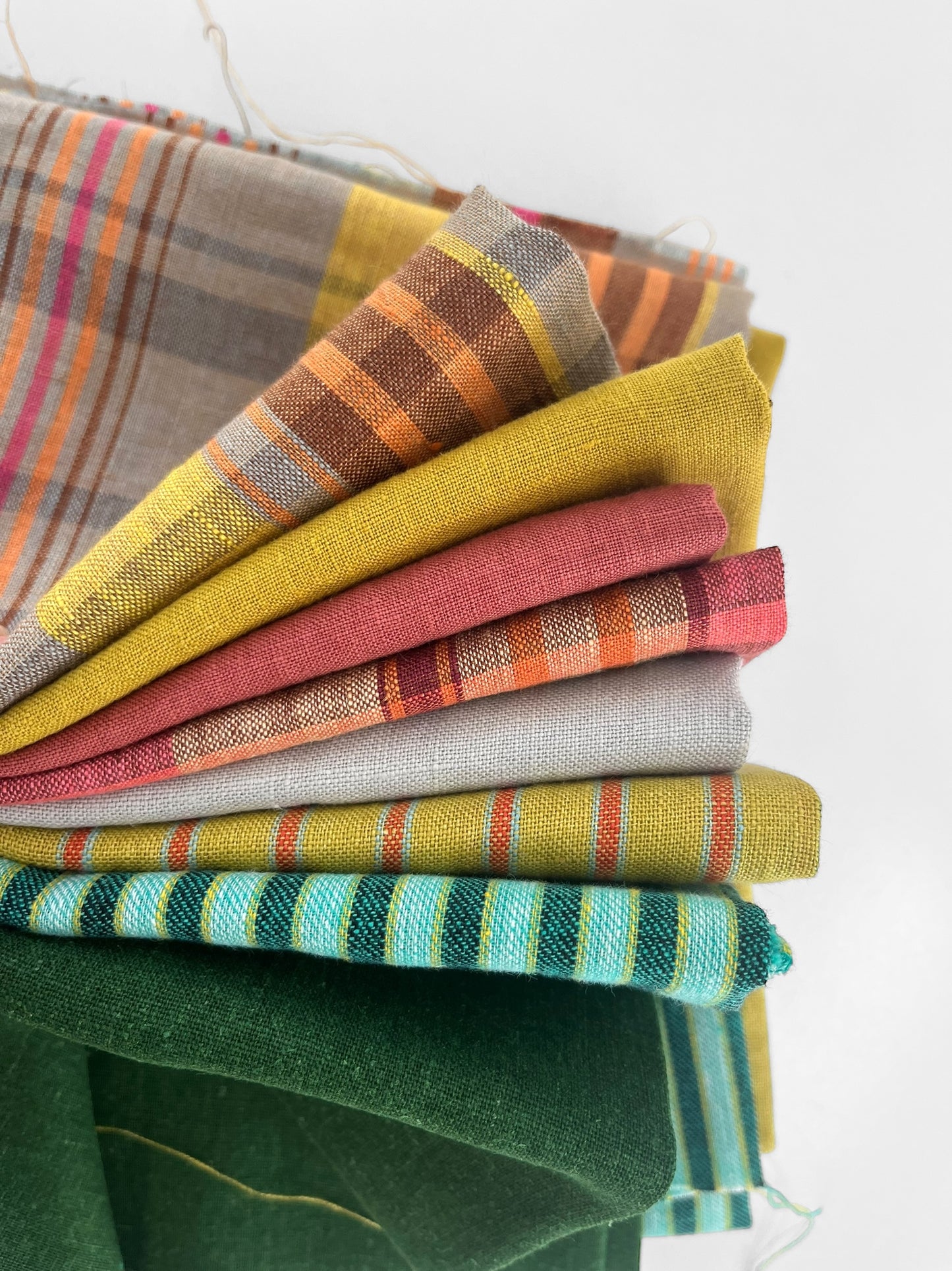 Fat Quarter Bundle 8 pieces